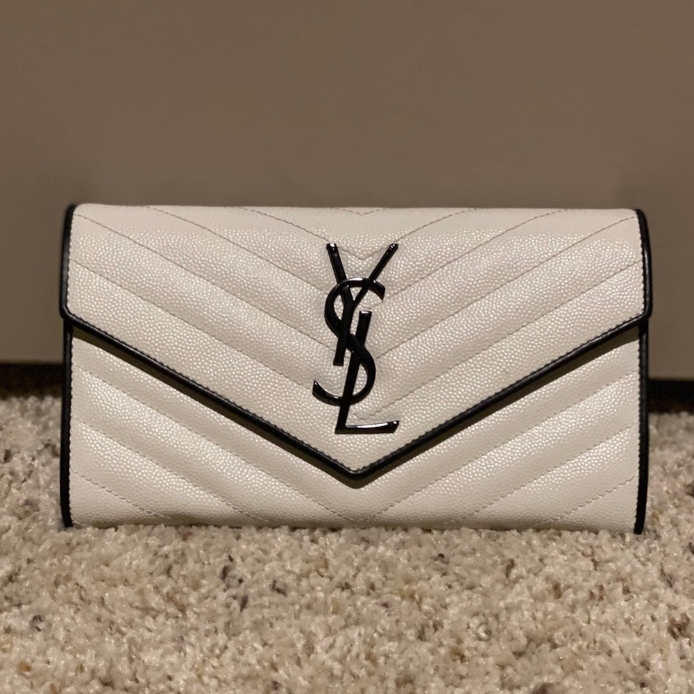 YSL chevron wallet in white & black